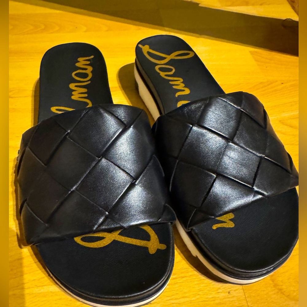 SAM EDELMAN Black Slides